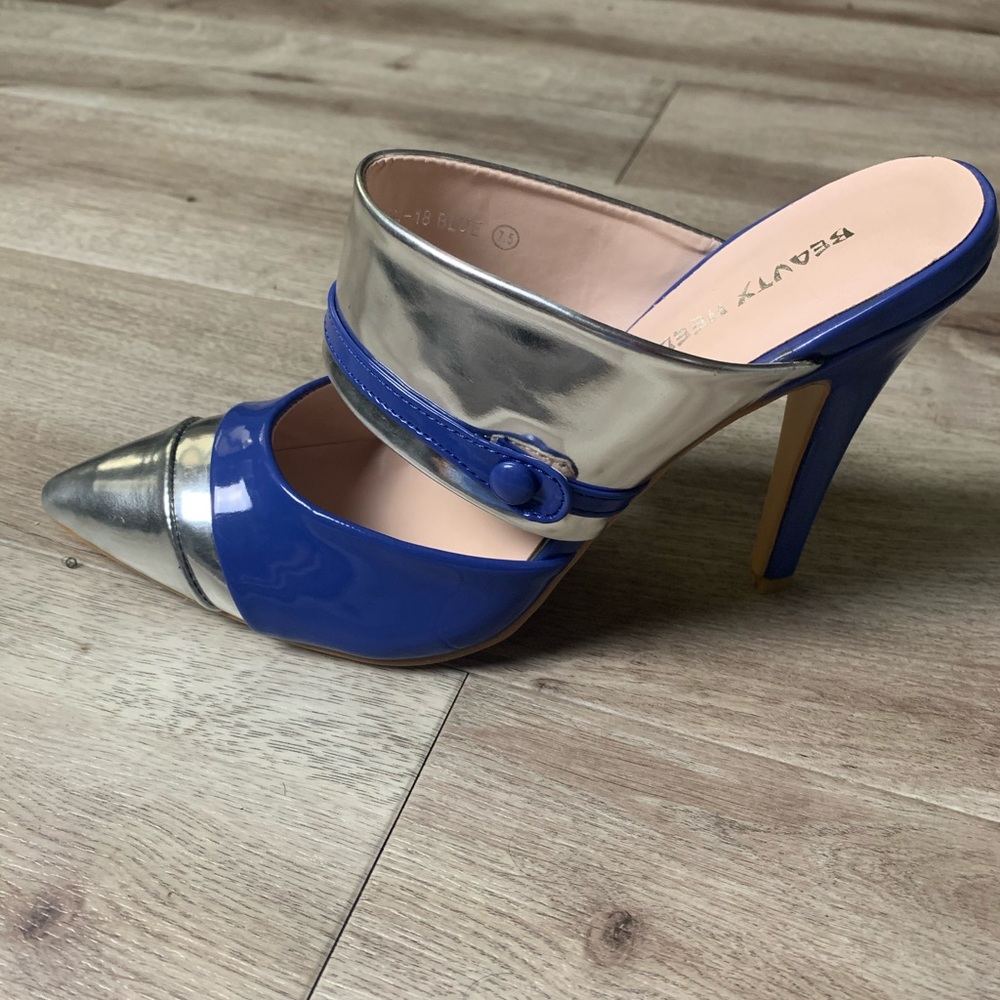 Women’s Blur and Silver heels